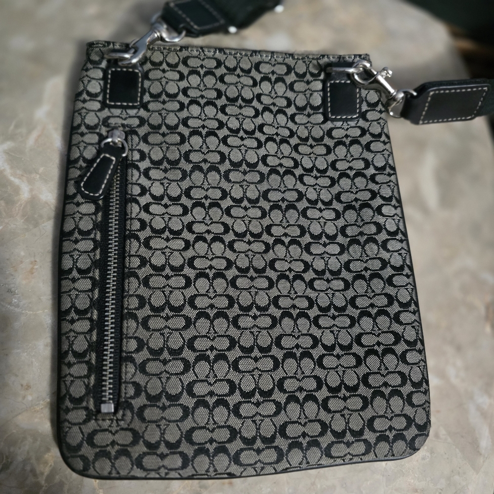 Coach Signature Canvas and Leather Black and Gray Crossbody Bag - Picture 3 of 10